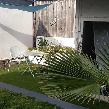 Gabrielle 40m2, Netflix,jardin * Sainte-Savine